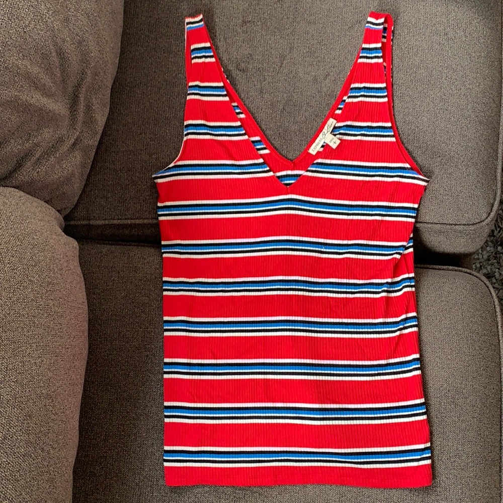 Express V-neck Tank